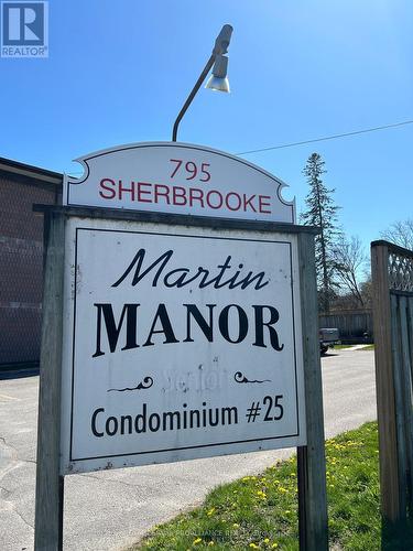 #202 -795 Sherbrooke St, Peterborough, ON - Outdoor
