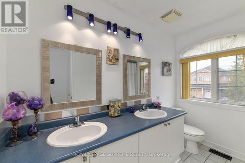 35 Sam Frustaglio Drive, Toronto, ON - Indoor Photo Showing Bathroom