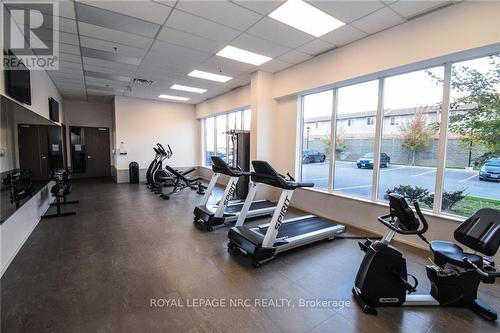 1307 - 550 North Service Road, Grimsby, ON - Indoor Photo Showing Gym Room