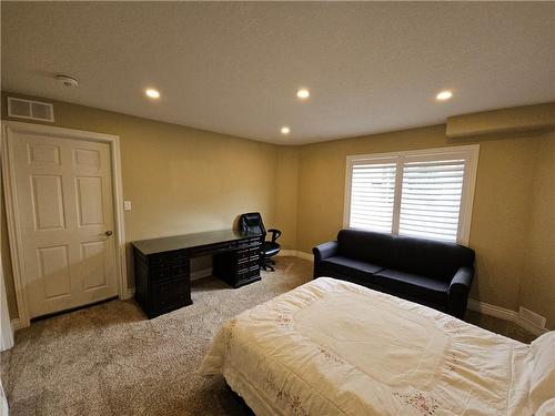 695 Myers Road|Unit #11, Cambridge, ON - Indoor Photo Showing Bedroom