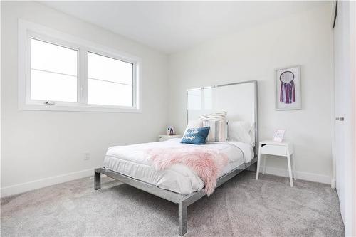 37 Prairie Sage Street, West St Paul, MB - Indoor Photo Showing Bedroom
