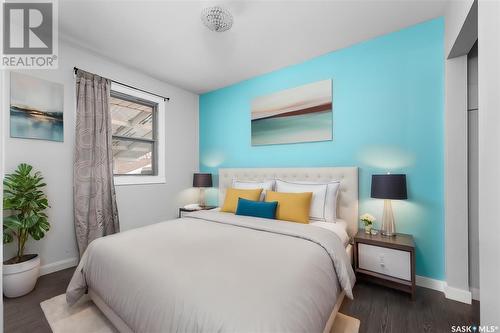 726 Grandview Street W, Moose Jaw, SK - Indoor Photo Showing Bedroom