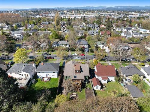 3127 Fifth St, Victoria, BC - Outdoor With View