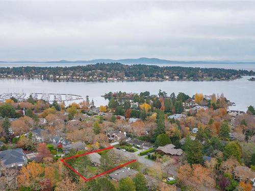 3240 Norfolk Rd, Oak Bay, BC - Outdoor With Body Of Water With View
