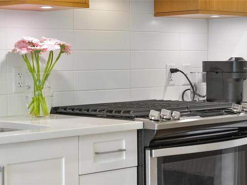 209-745 Travino Lane, Saanich, BC - Indoor Photo Showing Kitchen With Upgraded Kitchen