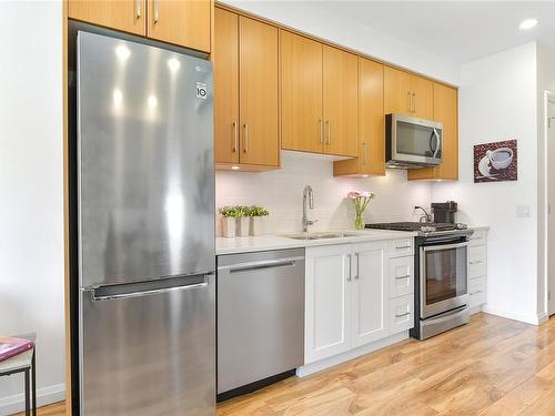209-745 Travino Lane, Saanich, BC - Indoor Photo Showing Kitchen With Upgraded Kitchen