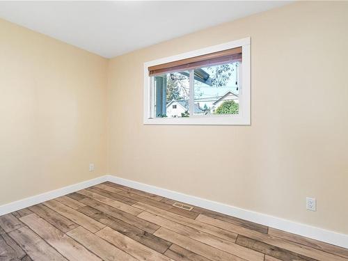 603 Victoria Rd, Nanaimo, BC - Indoor Photo Showing Other Room