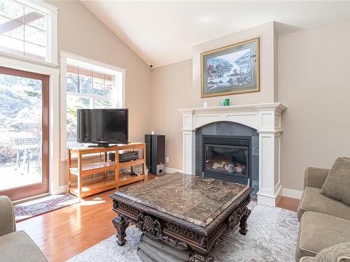 1245 Rockhampton Close, Langford, BC - Indoor Photo Showing Living Room With Fireplace