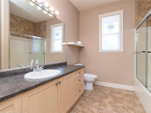 1245 Rockhampton Close, Langford, BC - Indoor Photo Showing Bathroom