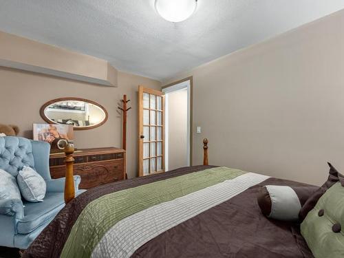253 Royal Ave, Kamloops, BC - Indoor Photo Showing Bedroom