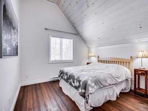 Chambre Ã Â coucher - 57 Ch. De La Montagne, Val-Des-Monts, QC - Indoor Photo Showing Bedroom