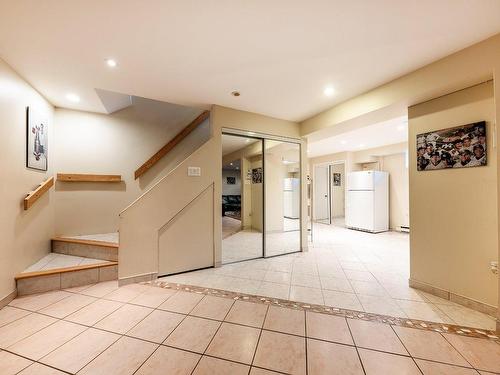Passageway - 832 Rue Beauchemin, Repentigny (Repentigny), QC - Indoor Photo Showing Other Room