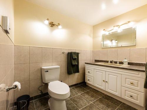 Salle de bains - 832 Rue Beauchemin, Repentigny (Repentigny), QC - Indoor Photo Showing Bathroom