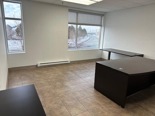 Office - 2750 Av. Jacques-Bureau, Laval (Chomedey), QC - Indoor Photo Showing Other Room