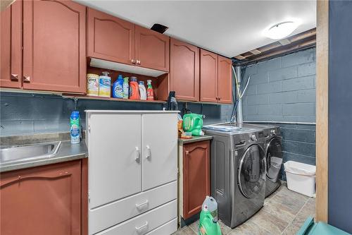6427 Townline Road|Unit #9, Smithville, ON - Indoor Photo Showing Laundry Room