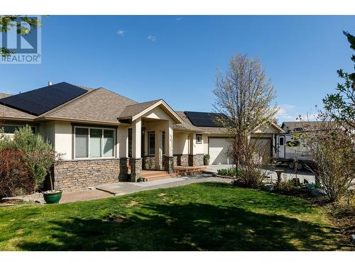 1132 Steele Court, Kelowna, BC - Outdoor With Facade