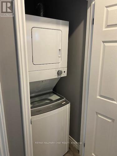 45 Campbell Avenue, Barrie, ON - Indoor Photo Showing Laundry Room