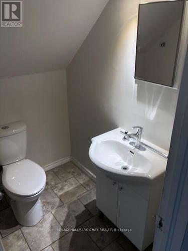 45 Campbell Avenue, Barrie, ON - Indoor Photo Showing Bathroom