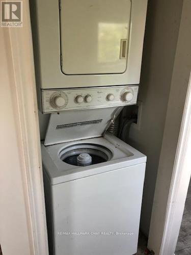 45 Campbell Avenue, Barrie, ON - Indoor Photo Showing Laundry Room