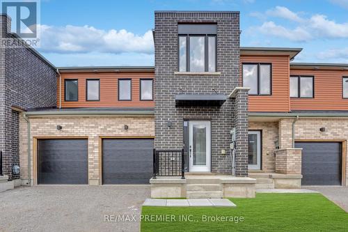 10 Fairlane Avenue, Barrie, ON - Outdoor With Facade