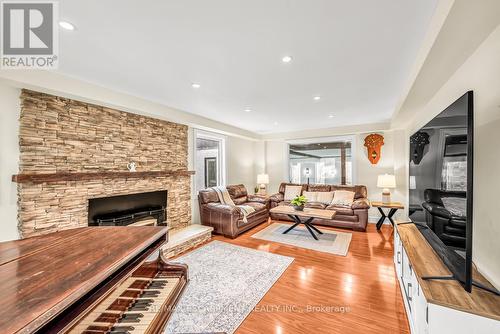 4316 Derry Road, Burlington, ON - Indoor Photo Showing Living Room With Fireplace