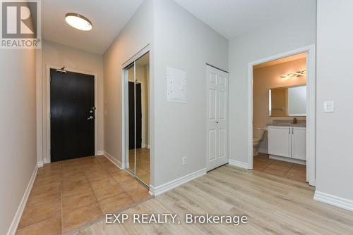 #410 -388 Prince Of Wales Dr, Mississauga, ON - Indoor Photo Showing Other Room