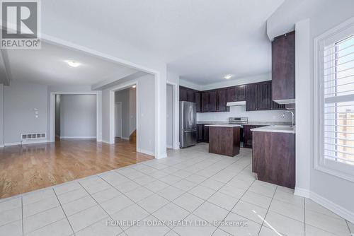 42 Palace St, Thorold, ON - Indoor Photo Showing Kitchen