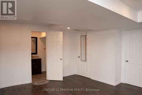 106 Ashbury Crt, London, ON - Indoor Photo Showing Other Room