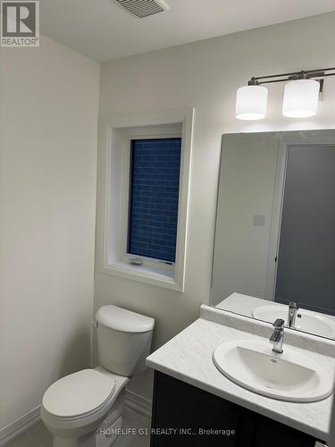 82 Hitchman Street, Brant, ON - Indoor Photo Showing Bathroom