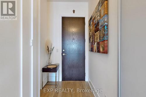 #214 -120 Homewood Ave, Toronto, ON - Indoor Photo Showing Other Room