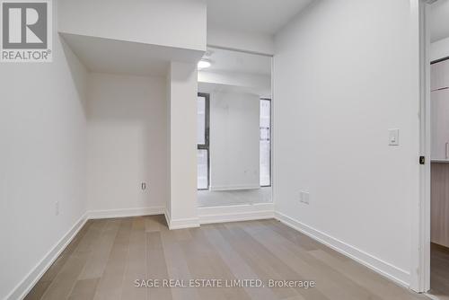 #205 -123 Portland St, Toronto, ON - Indoor Photo Showing Other Room