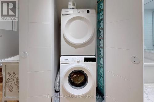 138 Hepbourne St, Toronto, ON - Indoor Photo Showing Laundry Room