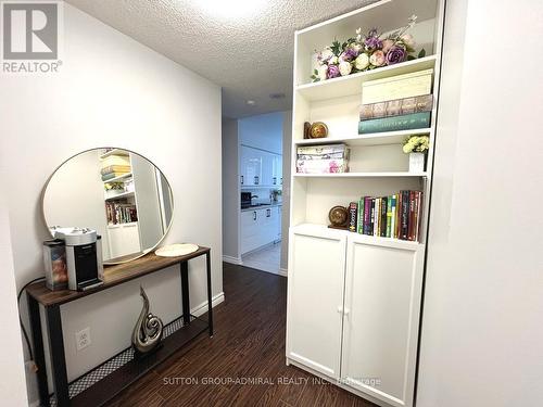 #201 -3 Rean Dr, Toronto, ON - Indoor Photo Showing Other Room