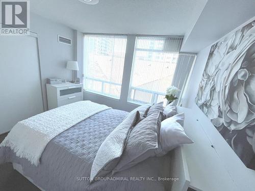 #201 -3 Rean Dr, Toronto, ON - Indoor Photo Showing Bedroom