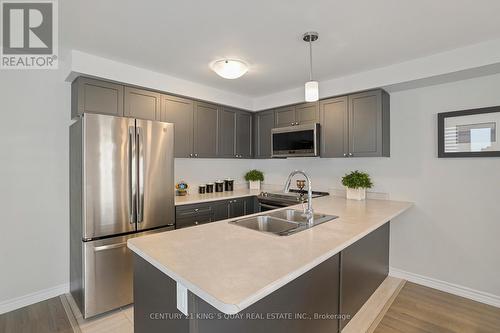 1 - 2500 Hill Rise Court, Oshawa, ON - Indoor Photo Showing Kitchen With Stainless Steel Kitchen With Double Sink With Upgraded Kitchen