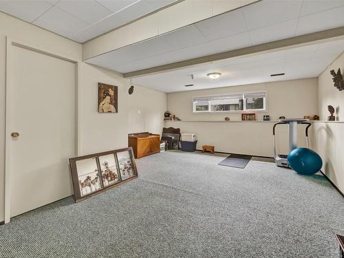 731 Walrod Street, Kelowna, BC - Indoor Photo Showing Other Room