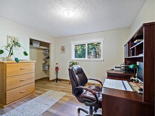 4250 Frederick Road, Armstrong, BC - Indoor Photo Showing Office
