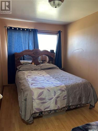 211 3Rd Avenue E, Kelvington, SK - Indoor Photo Showing Bedroom