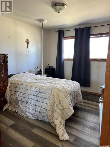 211 3Rd Avenue E, Kelvington, SK - Indoor Photo Showing Bedroom