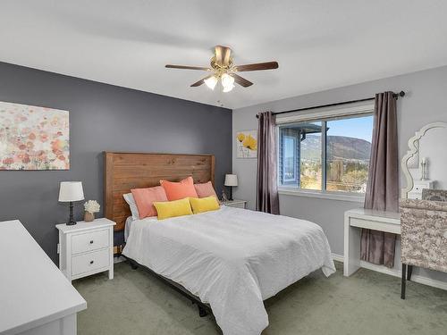 3671 Yorkton Road, West Kelowna, BC - Indoor Photo Showing Bedroom