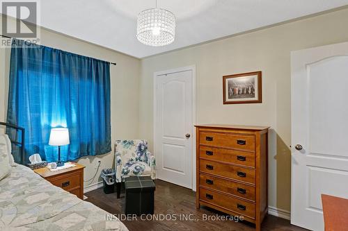 88 Faris Street, Bradford West Gwillimbury, ON - Indoor Photo Showing Bedroom