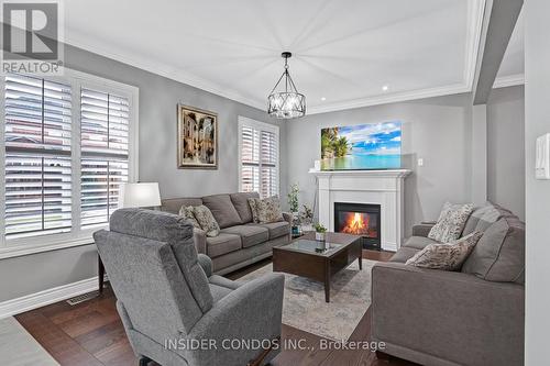 88 Faris St, Bradford West Gwillimbury, ON - Indoor Photo Showing Living Room With Fireplace