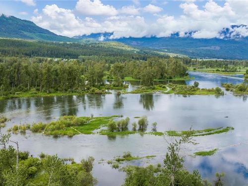 1640 Enderby Mabel Lake Road, Enderby, BC 