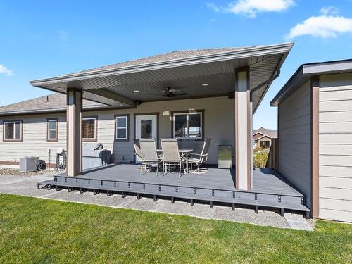 808 Kuipers Crescent, Kelowna, BC - Outdoor With Deck Patio Veranda With Exterior