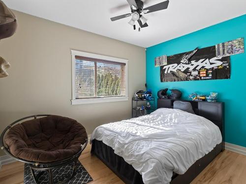 808 Kuipers Crescent, Kelowna, BC - Indoor Photo Showing Bedroom