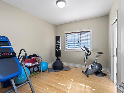 808 Kuipers Crescent, Kelowna, BC - Indoor Photo Showing Gym Room