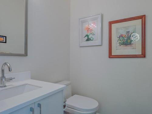 10-1297 Findlay Road, Kelowna, BC - Indoor Photo Showing Bathroom