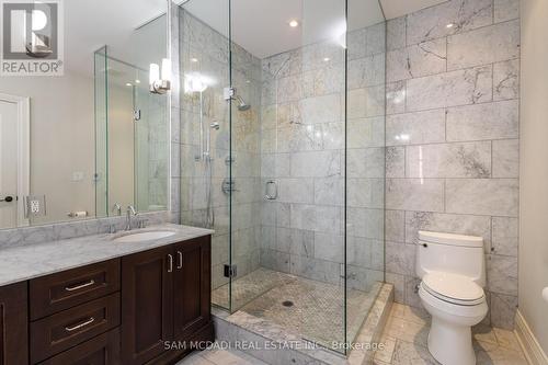 6940 Rayah Crt, Mississauga, ON - Indoor Photo Showing Bathroom