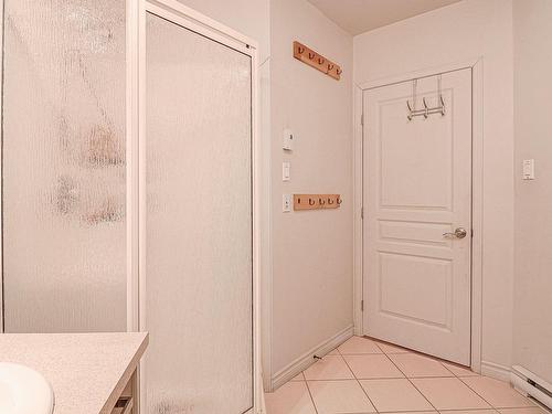 Bathroom - 102-81 Rue Godue, Granby, QC - Indoor