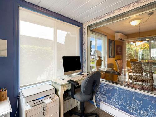606 Pine Ridge Dr, Cobble Hill, BC - Indoor Photo Showing Office